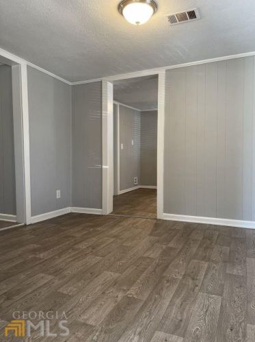 12 Kidd St, Newnan GA  30263-2327 exterior