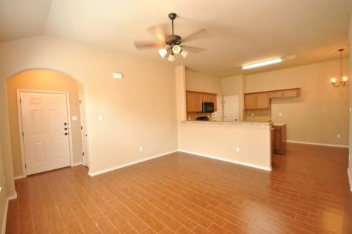 1120 Brendon Lee Ln, Georgetown, TX 78626-4100