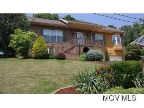 1541 Lakewood Cir, New England WV  26181-8005 exterior