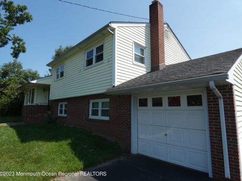 90 Florence Ave, Trenton, NJ 08618-1704