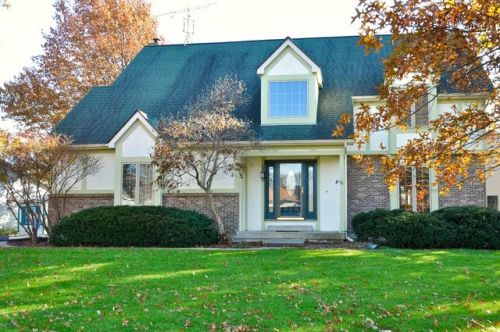 29 Primrose Ln, Sycamore, IL 60178-1263