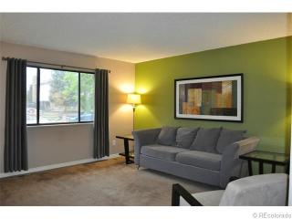 1786 Olathe St, Denver CO  80017-5140 exterior