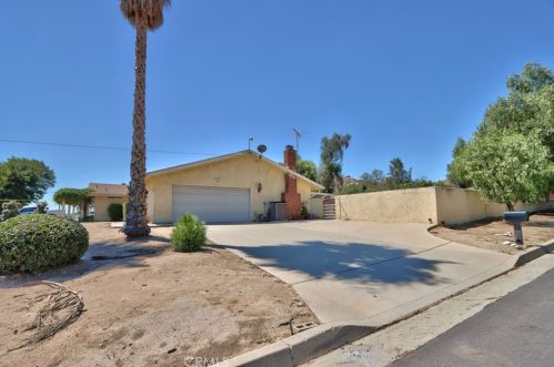 21355 Webster Ave, Perris, CA 92570-8739
