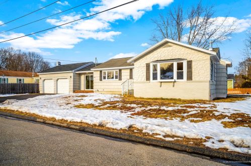 19 Evanthia Dr, Biddeford, ME 04005-9722