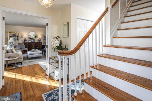 193 Cherry Vly Rd, Princeton NJ  08540-7681 exterior