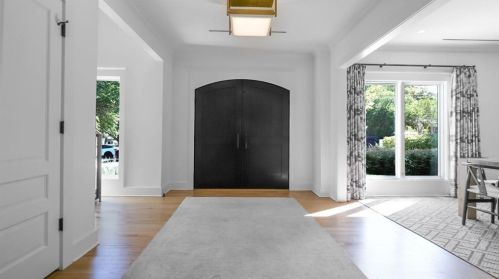 2404 Bowman Ave, Austin TX  78703-2312 exterior