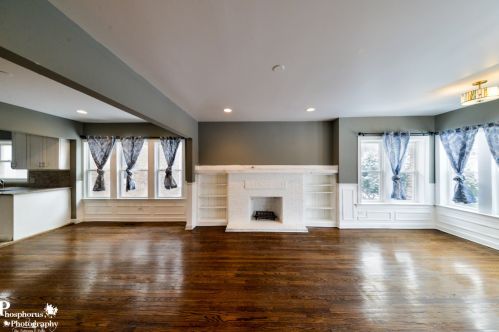 8035 Dante Ave, Chicago, IL 60619-4620