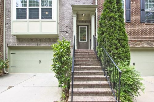 3727 Inglewood Way, Atlanta GA  30319-2160 exterior