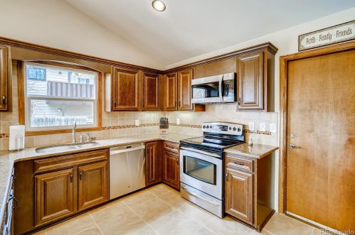 7838 Poplar Way, Englewood CO 80112-3143 exterior