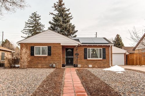 2110 Pontiac St, Denver CO  80207-4056 exterior
