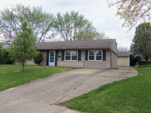 3223 Vineyard St, Springfield OH  45503-1738 exterior