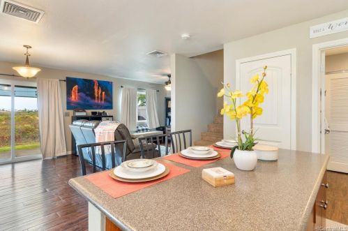 87-1597 Mokila St, Nanakuli, HI 96792