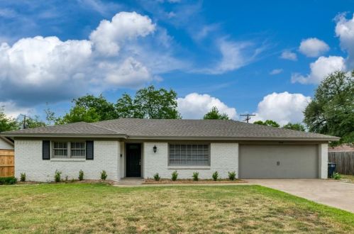 7104 Rockdale Rd, Fort Worth TX  76134-3963 exterior