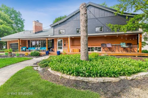 933 Burns Ave, Homewood, IL 60422-1107