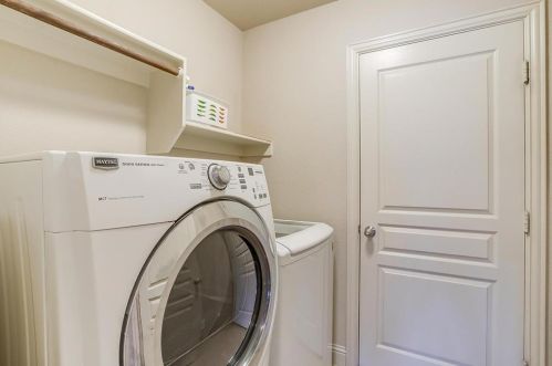 405 Sterling Dr, Fort Worth TX  76126-2461 exterior