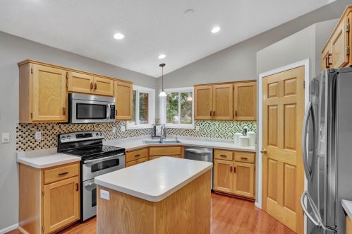 310 Edelweiss Cir, Otsego, MN 55376-1102