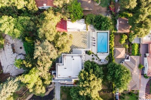 1616 Wabasso Way, Glendale CA  91208-2441 exterior