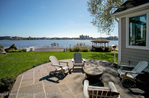 146 Conover Ln, Tinton Falls NJ 07701-6213 exterior