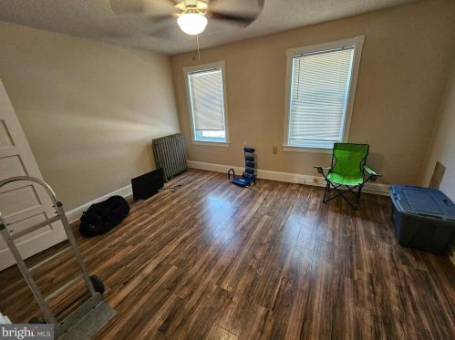 36 Maple Ave, Trenton NJ 08618-3401 exterior