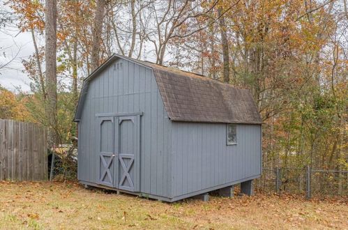 127 Farmbrook Trl, Stockbridge GA  30281-1187 exterior