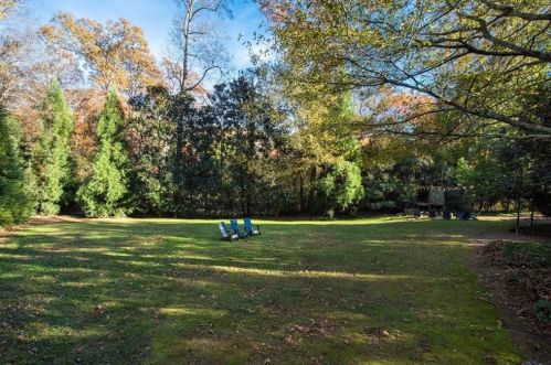 2943 Habersham Rd, Atlanta GA  30305-2847 exterior