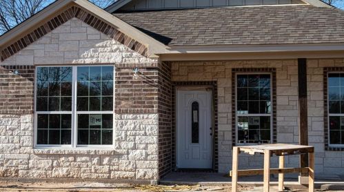 3108 Ridgecrest Dr, Granbury, TX 76048-2830