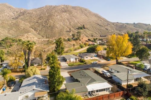 4067 Haverford Ave, Riverside CA  92507-4815 exterior