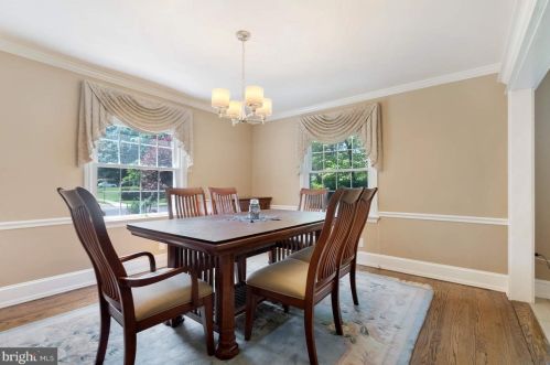 921 Warwick Rd, Tavistock NJ 08033-3928 exterior