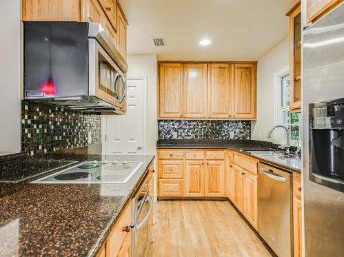 3212 Bonnie Rd, Austin TX  78703-2704 exterior