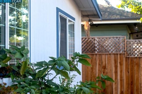 2773 Richard Ave, Concord, CA 94520-4739