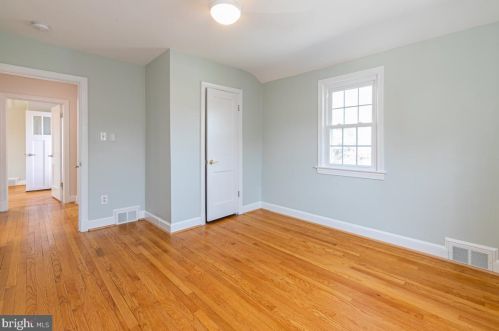 203 Normandy Dr, Silver Spring MD 20901-3116 exterior