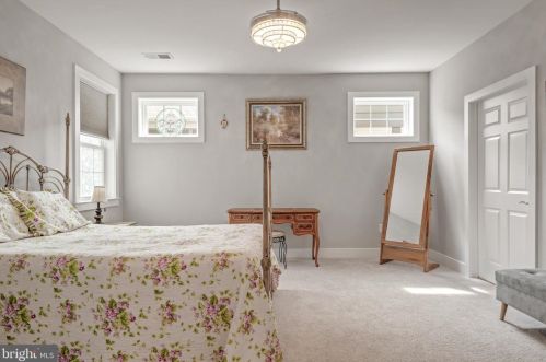 412 Constitution Dr, Ephrata PA  17522 exterior