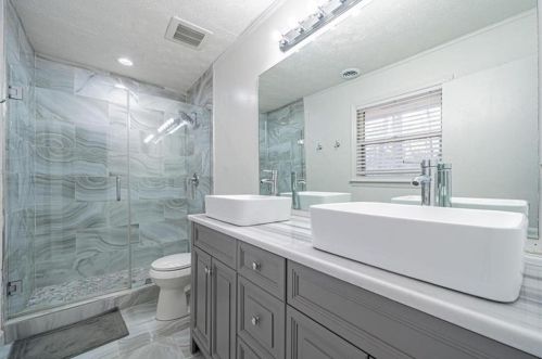 3635 High Point Ln, Atlanta GA  30331-7904 exterior