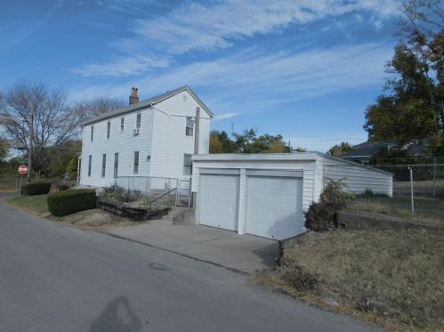 900 Enright Ave, Cincinnati, OH 45205-1704