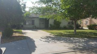 906 Lake St, Madera, CA 93638-2529