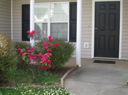 824 Hampton Way, Holly Springs, GA 30115-4168