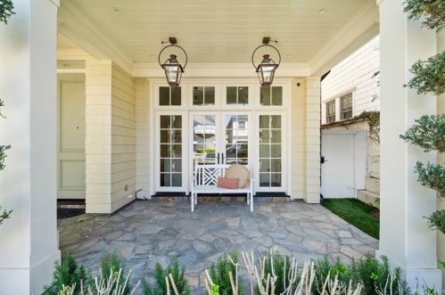 516 21st St, Manhattan Beach, CA 90266-2202