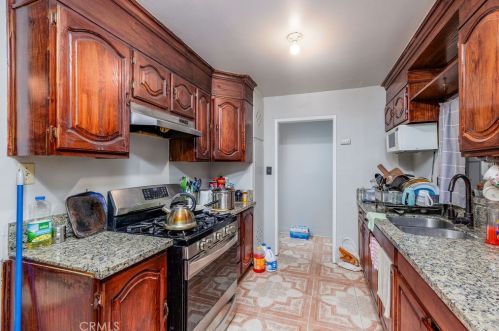 6552 Hillside Ave, Riverside CA  92504-1631 exterior