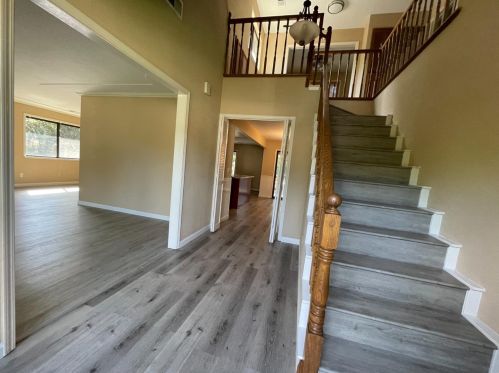 8910 Degas Ct, Fair Oaks, CA 95628-6635