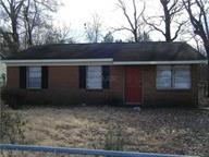 3703 Royal Wood Dr, Memphis, TN 38128-1215