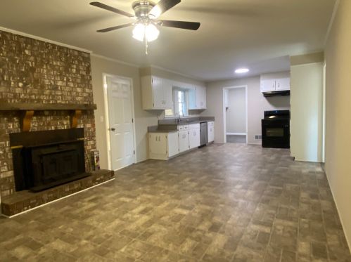 913 Dunbarton Dr, North Augusta, SC 29841-3210