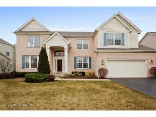 1128 Jaimee Ln, Green Oaks, IL 60048-4480