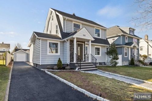 242 Williams Ave, Hasbrouck Heights NJ  07604-2127 exterior