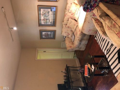 312 12th St, Griffin, GA 30223-2312