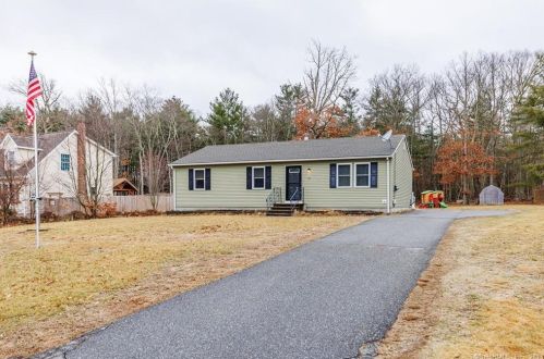 70 Pleasant View Dr, Killingly CT  06241-1213 exterior