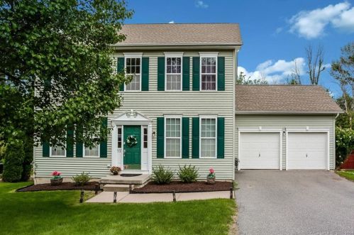 122 Penny Ln, Torrington, CT 06790-2668