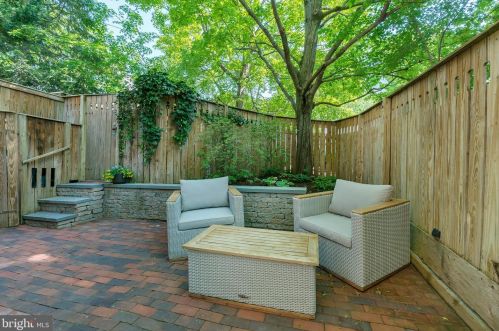 114 Vine St, Lancaster PA  17602-3550 exterior