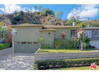 2527 Canyon Dr, Los Angeles, CA 90068-2415