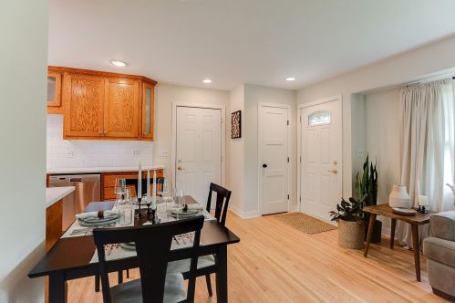 2095 Blomquist Ave, Saint Paul MN  55110-4701 exterior