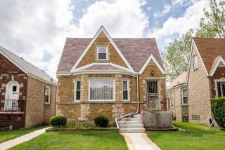 3062 Nordica Ave, Chicago, IL 60634-4741